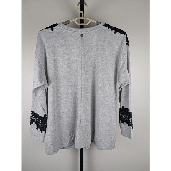Lane Bryant Livi Active Grey Tunic Length Knit Top Black Applique Detail - Picture 2 of 6